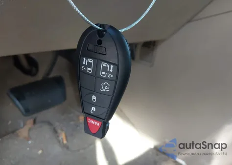 2014 Chrysler Town & Country Touring z USA, uszkodzony, nr VIN 2C4RC1BGXER272311